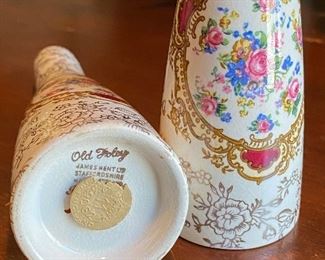 James Kent Staffordshire 'Old Foley' Chintz and Gold Salt and Pepper Set