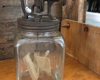 Butter churn
