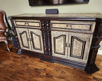 Buffet cabinet