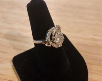 Vintage estate jewelry diamond and gold ring.
