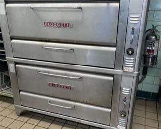 Blodgett double pizza oven.