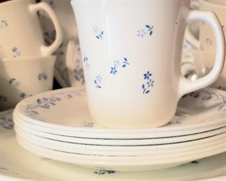 Corelle blue/white