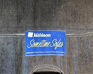 Label atop the pullout mattress 