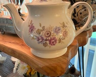English tea pot