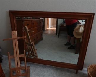 Mirror that matches Dresser - Wooden Art Easel