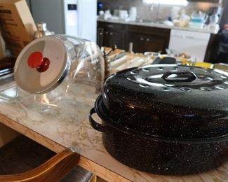 Candy Jar - Roasting Pot