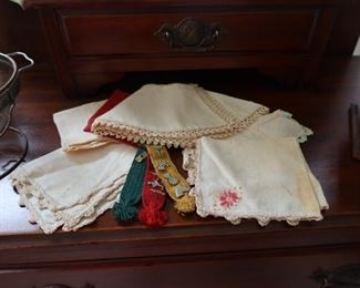 Antique Hankerchiefs 