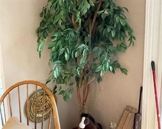 . . . faux ficus