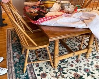 . . . closer look at Amish dining table and chairs