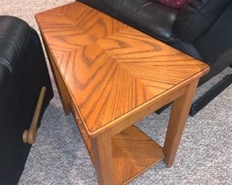 Wedge table