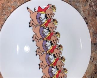 Papel collectible plates