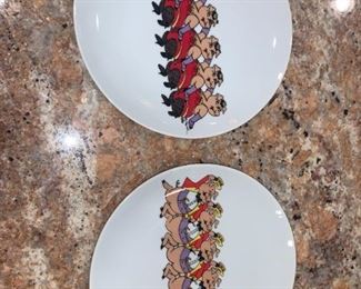 Papel collectible plates