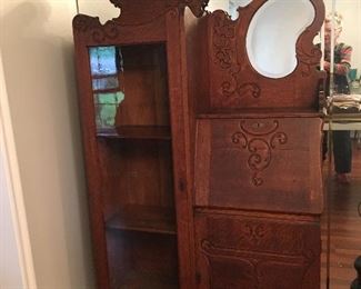 side by side display secretary