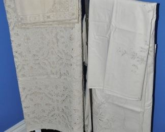 Beautiful Vintage Table Linens. Two Sets include Matching Napkins.