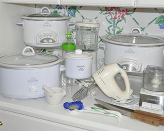 Several Like New Crock-Pots by Rival and Other Kitchen Small Appliances Including Kitchen Aid 