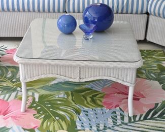 Close-Up of the Lloyd Flanders White Wicker Square Coffee Table with Glass Top