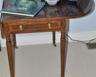 Lexington Furniture Drop-Leaf Table on Wheels with a Beautiful Inlay and Satin Banding.  W20" x H26.5" x D30". (Each Drop Leaf is 10.5"W)