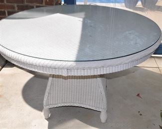 Lloyd Flanders 40" Round White Wicker Dining Table with a Glass Top.  Chairs Not Available