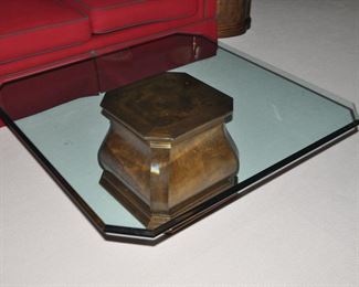 Henredon Thick Beveled Glass Top Pedestal Coffee Table, W40" xH16" x D40"
