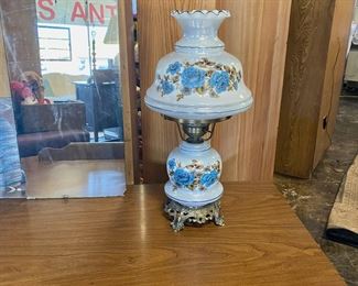 c.1973, LOEVSKY AND LOEVSKY WHITE METAL CASTINGS CO. (aka: L and L WMC), Hand Painted 3-Way Parlor Gone With The Wind Lamp in Iridescent Light Blue 