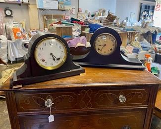 Antique SESSIONS Mantle Clock (left) and a INGRAHAM Mantle Clock (right) that Chimes every half hour