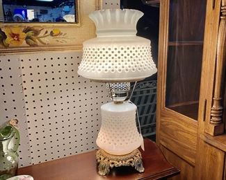 Vtg FENTON White Hobnail Milk Glass Electric Parlor Lamp with Bottom Night Light on Brass Ornate Base 
