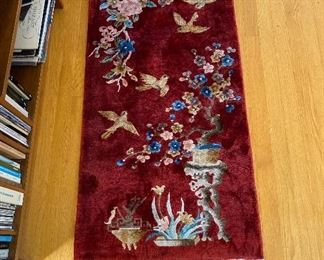 $160  Chinese rug.  2' x 4'.