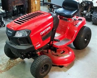 2022 Craftsman T110K 5-Speed Gas Powered Riding Lawn Mower With 42" Mowing Deck, Model 13A077XS093 With 18Hp Kohler Motor, Model KS540