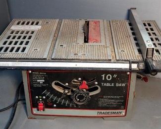Tradesman Electrical 10" Table Saw, Model 8020A, 13.5" x 26" x 17"