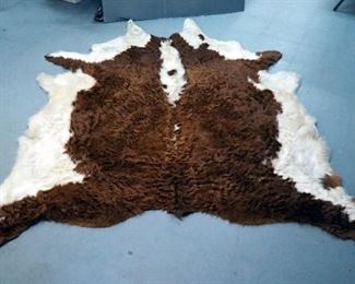 Hereford Cowhide Pelt, Approx 7' x 68"