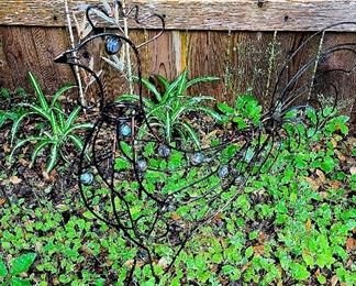 Rooster Garden Decor.