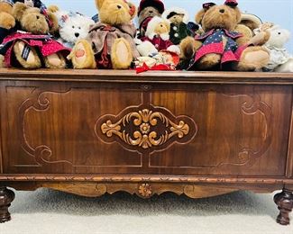 Beautiful Antique wood cedar chest.  Boyd's bears with tags and boxes. 