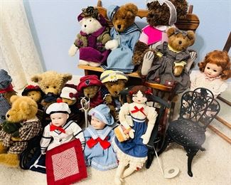 Boyd's Bears with Original Boxes.