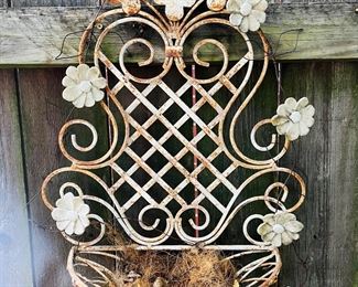 Garden Wall Decor.