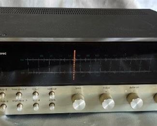 HARMAN KARDON 730 TWIN POWERED RECEIVER