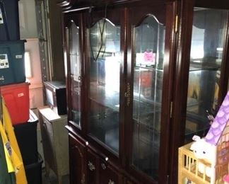 The matching china to the table inside!