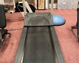 Precor M9.45 Treadmill. Photo 3 of 3. 