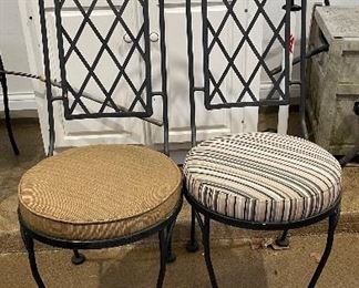 Set of 6 Vintage Wrought Iron Patio Dining Chairs. 