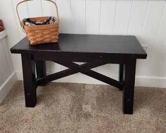 Cute wood black bench