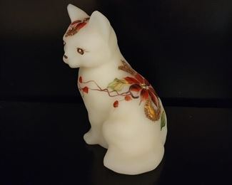 Vintage custard glass Fenton hand painted cat