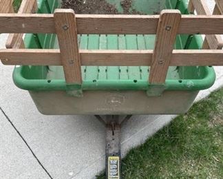 John Deere Utility Wagon 10P with Hitch For Lawn Mower