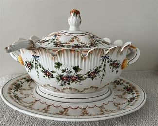 Italian soup tureen with platter and ladle, possibly Capodimonte