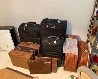 Vintage luggage and briefcases 