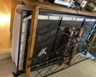 Day Bed and Mattress