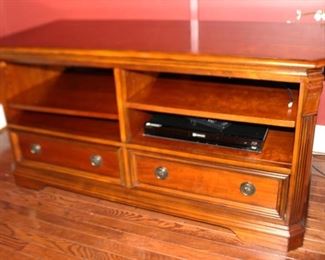 Hooker cherry tv stand 
