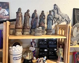 Amazing hand made pottery nativity set from 1969, every piece signed by Julia Gita Bumpass Packer! More info in her later!