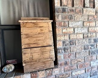 This is a bat house… get bats, get rid of mosquitos! Seems like a no-brainer. Also a no-brainer… not paying the $119 plus tax and shipping that is digital retail cost on this micro mammal mansion.. come get it at an estate sale price!!!