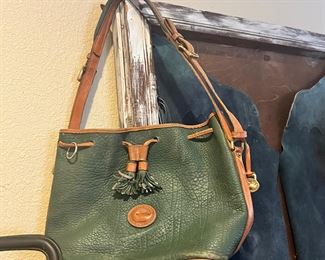 Very vintage coach drawstring in green 