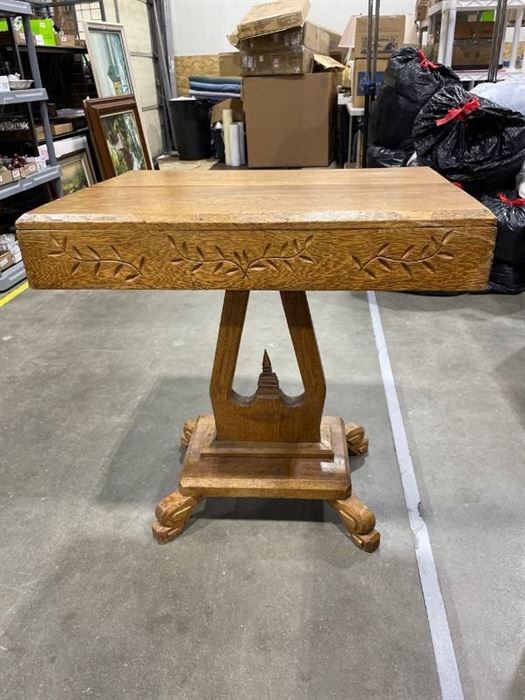 Eastlake style oak pedestal table 30 x 23 x 30 in
