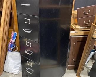 Black metal 5 drawer filing cabinet 59 x 15 x 28 in